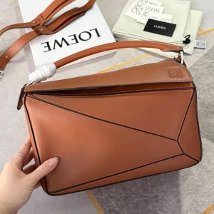Loewe Medium Puzzle Bag In Classic Calfskin Brown