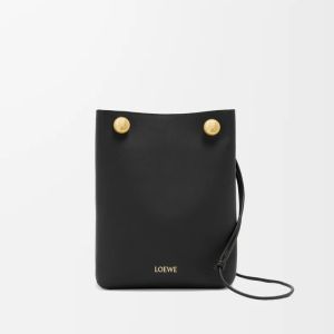 Loewe Pebble Pouch In Smooth Calfskin Black
