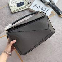 Loewe Medium Puzzle Bag In Grained Calfskin Grey