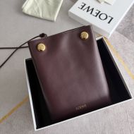 Loewe Pebble Pouch In Smooth Calfskin Burgundy